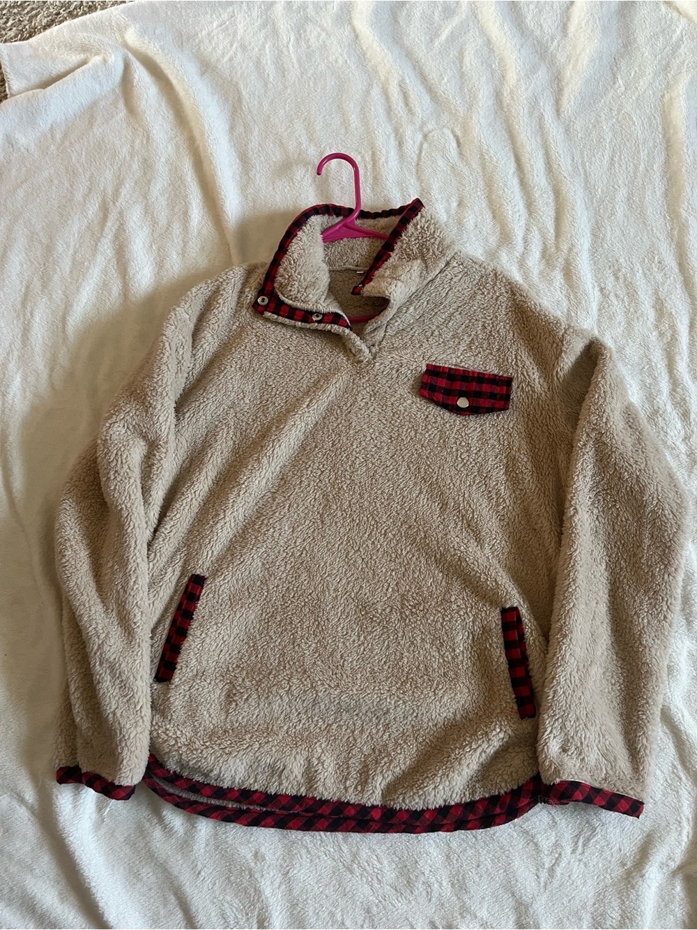 Beige fleece pullover